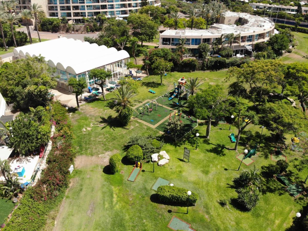 Caesarea Boutique Suite - סוויטת בוטיק קיסריה ภายนอก รูปภาพ